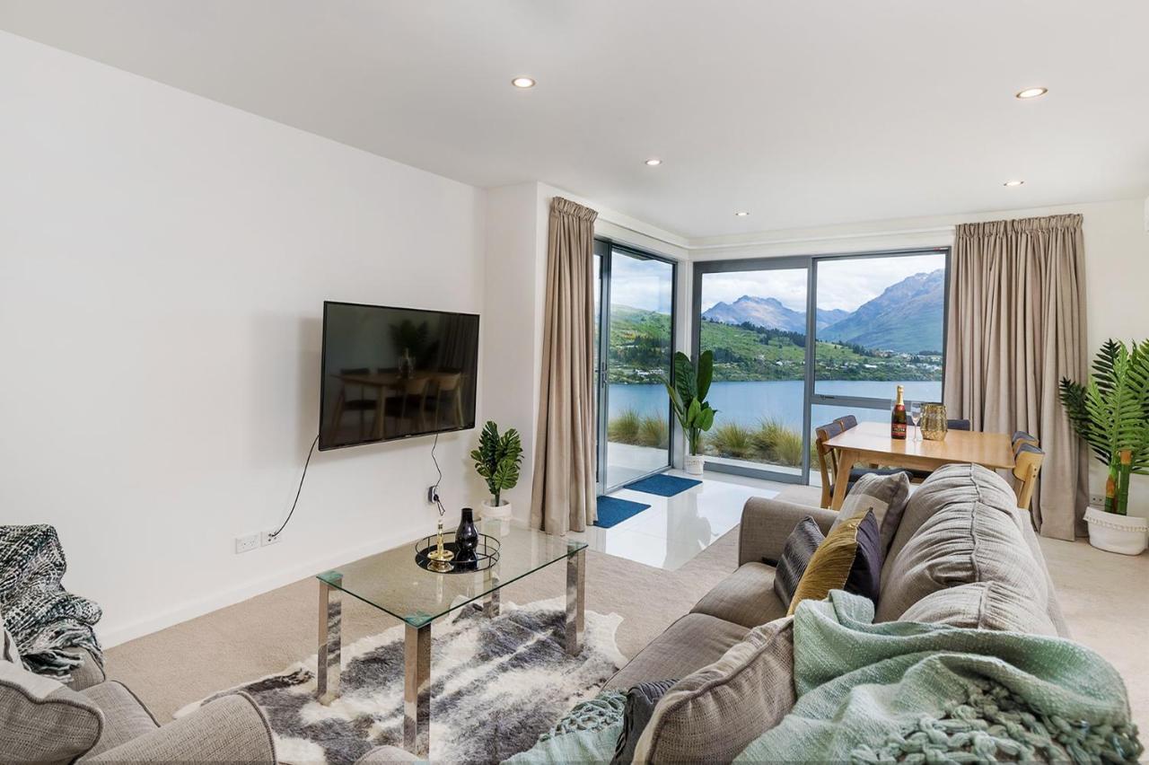 クイーンズタウンExecutive Living In Bluewaterアパートメント エクステリア 写真
